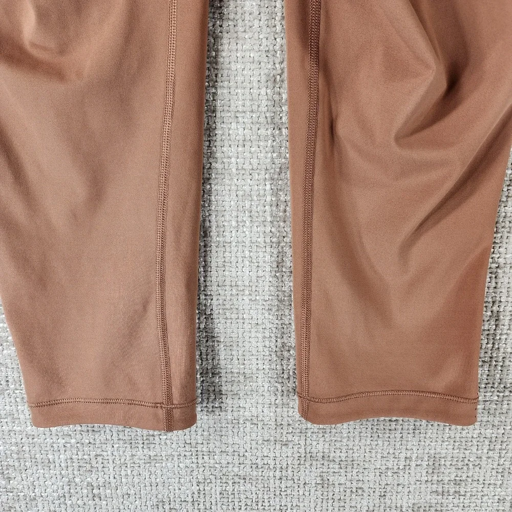 Lululemon Smooth Stride Crop Luxtreme‎ Leggings Womens 6 Henna Black Scalloped